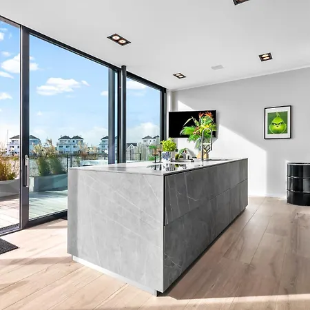 Spimoev - Neues Designapartment Mit Panoramablick Auf Ostsee Und Olpenitz