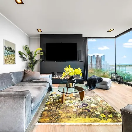 Spimoev - Neues Designapartment Mit Panoramablick Auf Ostsee Und Apartment *